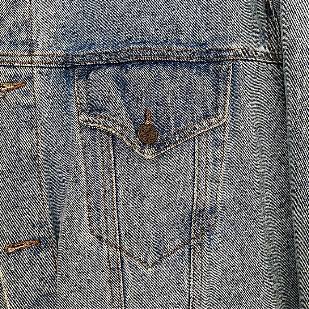 Tweety Bird Vintage Jean Jacket - Picture 6 of 7